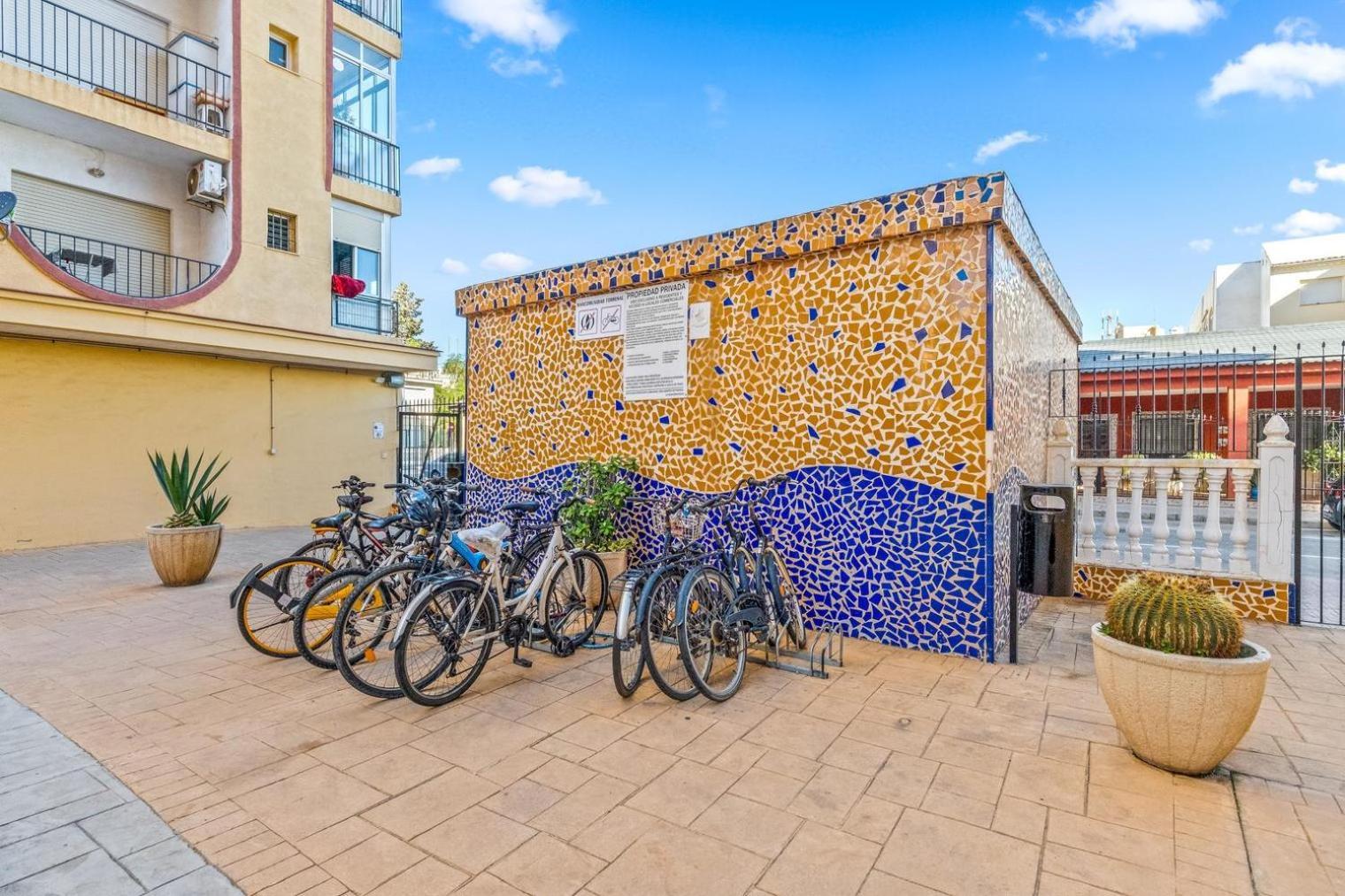 Studio A 199M De La Playa Los Locos Torrevieja Eksteriør billede
